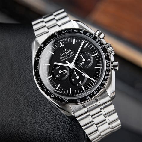 omega speedmaster professional specs